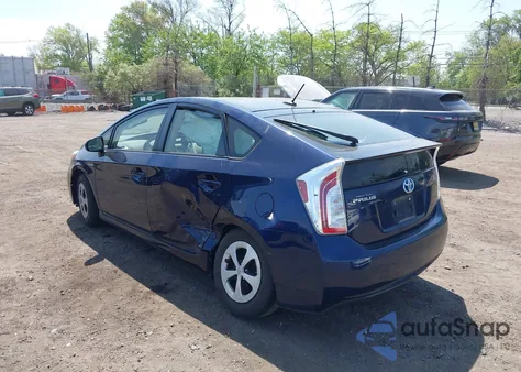 2014 Toyota Prius Three z USA, uszkodzony, nr VIN JTDKN3DU4E0391315